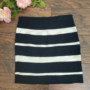 Cute black and white stripe mini skirt